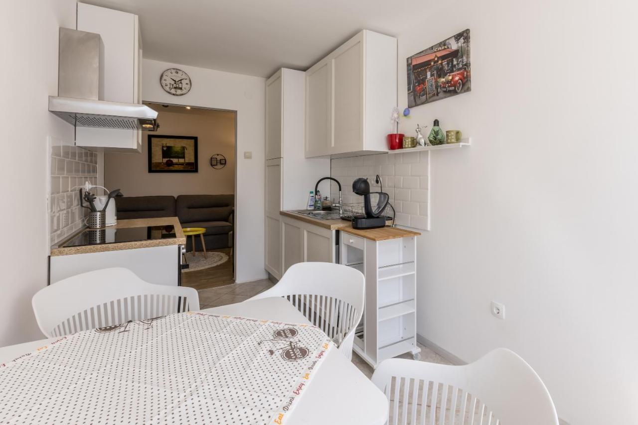 Sunny City Apartment Split Exterior photo